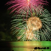 ［香住ふるさと祭り海上花火大会］